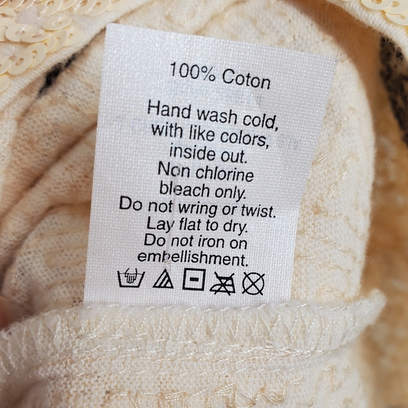 J. Crew ✨ Sequin Polkadot Top - Picture 8 of 8